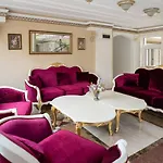2-Bedroom Apartment Pool View Spa Resort Sunny Beach * Sluneční pobřeží