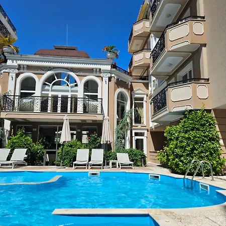 2-bedroom Pool View Sunny * Сонячний Берег