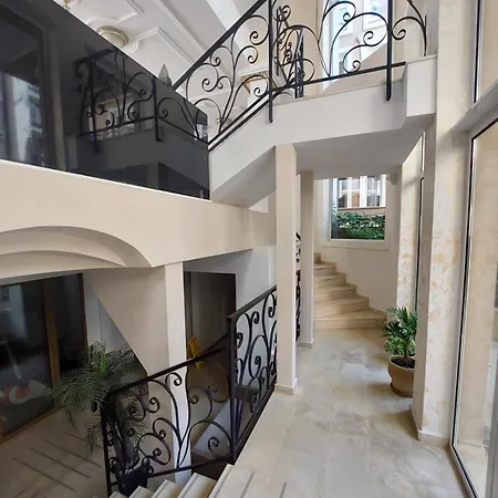 2-bedroom Pool View Sunny * Сонячний Берег